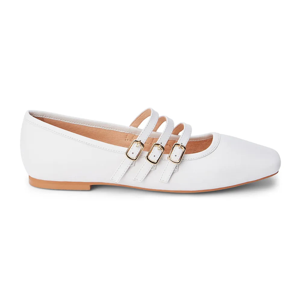 Nova Ballet Flat