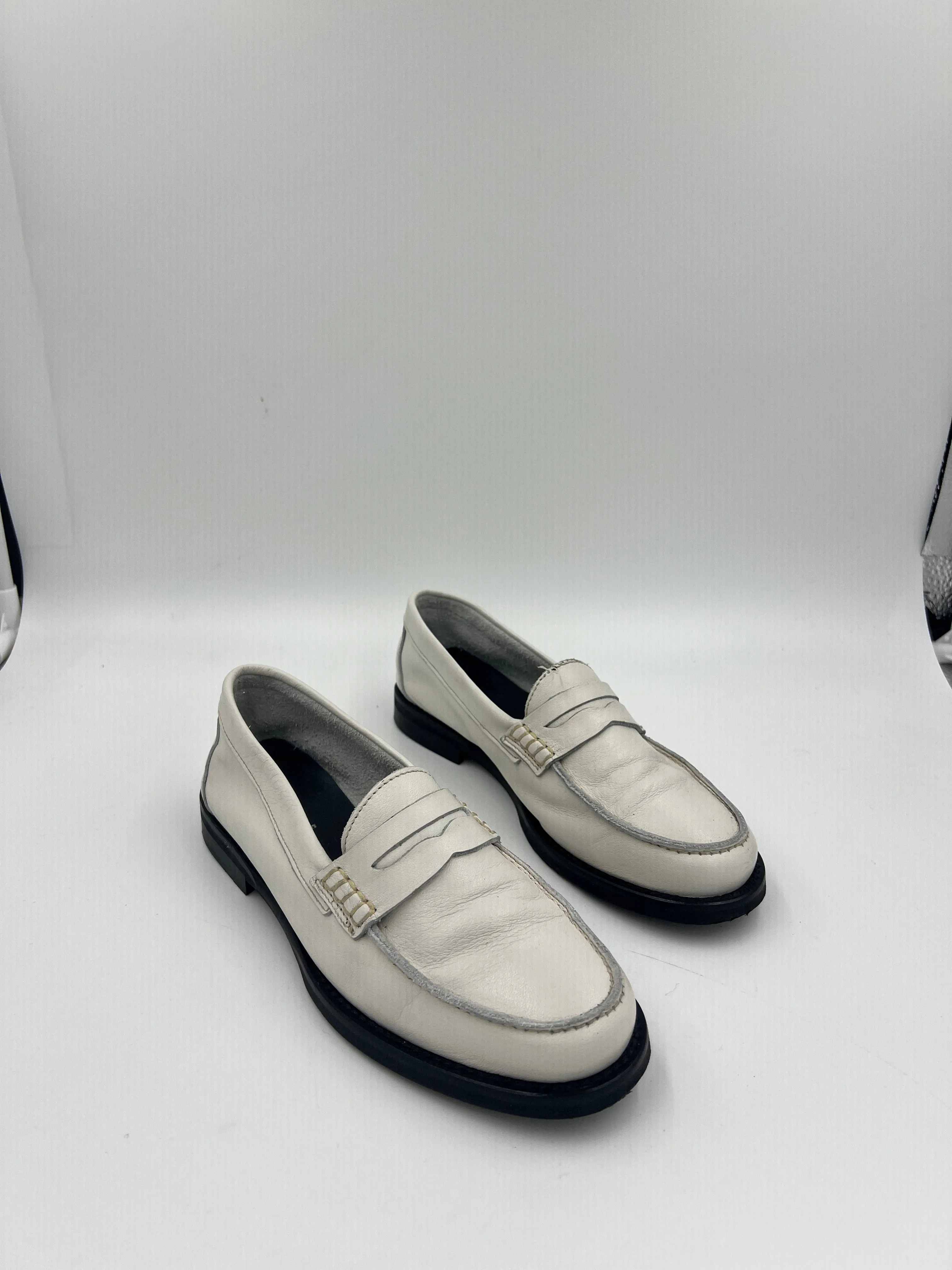 Second Hand Napoli Cream Loafer